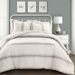 Lush decor pair of pillow shams. New . Gray Farmhouse